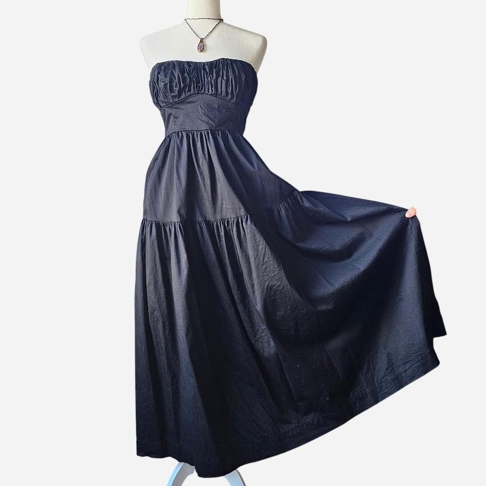 Forever 21 Strapless Black Maxi Dress with Tiered Skirt - Large